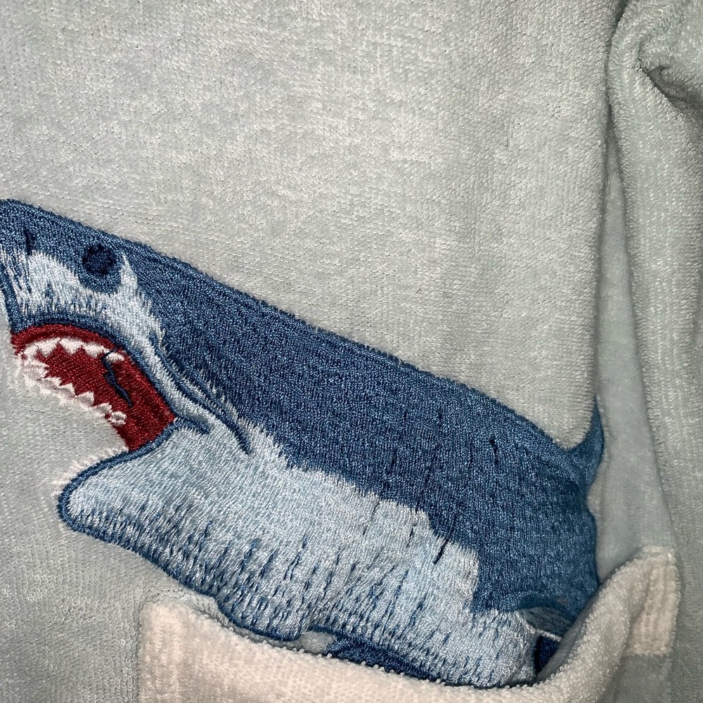 Tombolo Ménage-à-Gnaw’ Cabana Terry Cloth Shirt Blue Embroidered shark Men’s XS - Picture 5 of 7